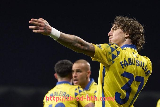 华体会hth登录入口-法甲各队阵型调整策略及换阵时机判断